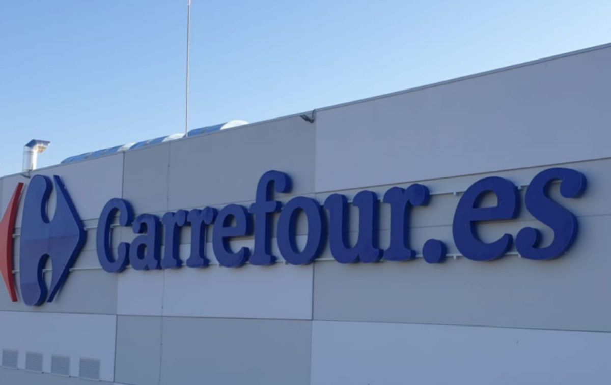 La fachada de la nueva plataforma de 'e-commerce' de alimentación de Carrefour / CARREFOUR
