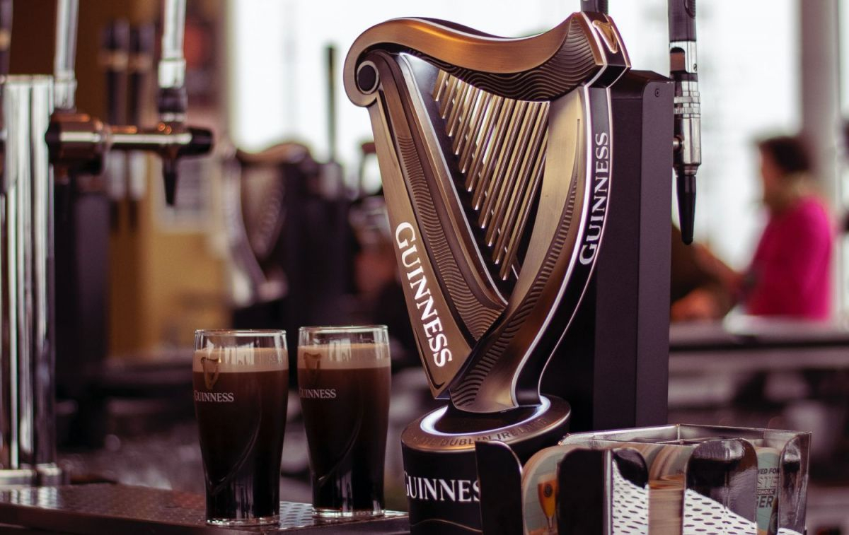 Un grifo de Guinness / UNSPLASH