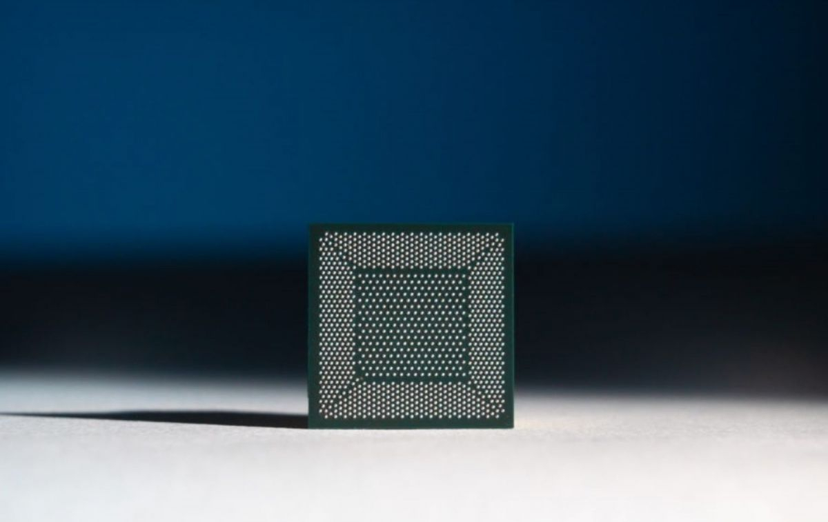 Un chip de los que se usan en diferentes dispositivos tecnológicos