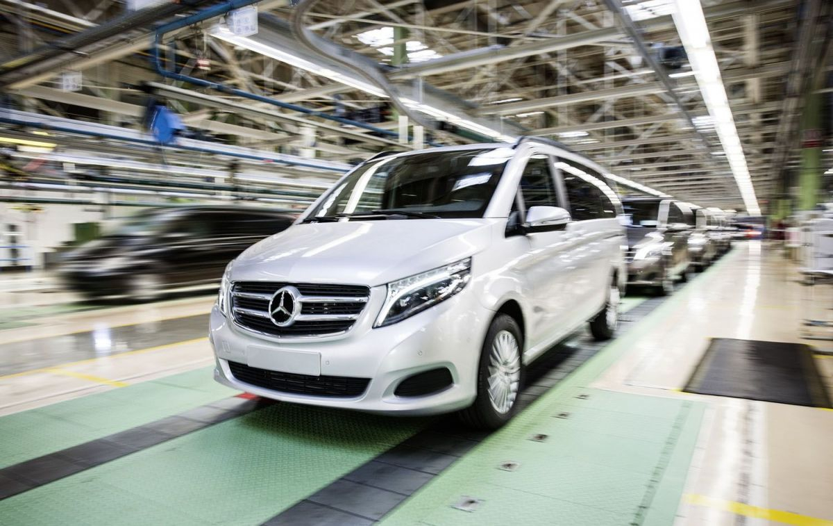 La fábrica de coches de Mercedes en Vitoria-Gasteiz / EP