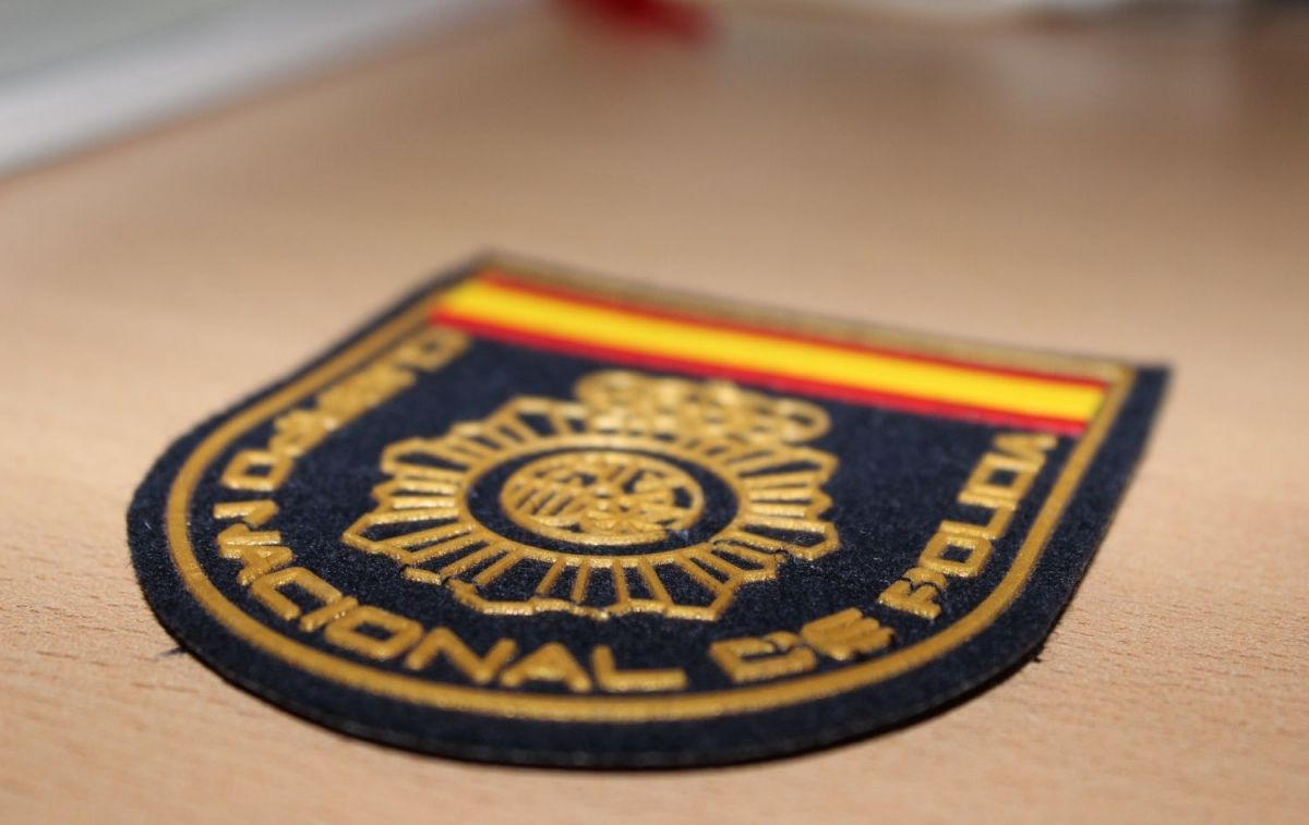 Un emblema de la Policía Nacional / FLICKR