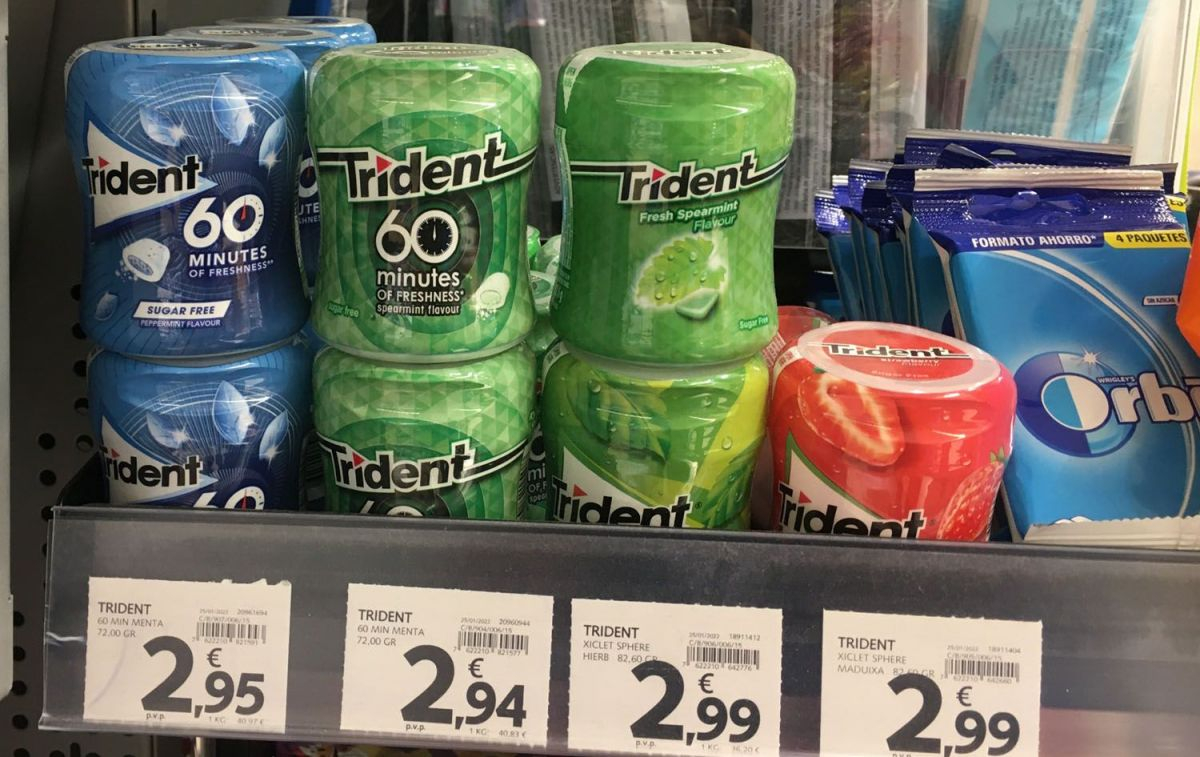 Productos de la marca Trident en un supermercado / CG
