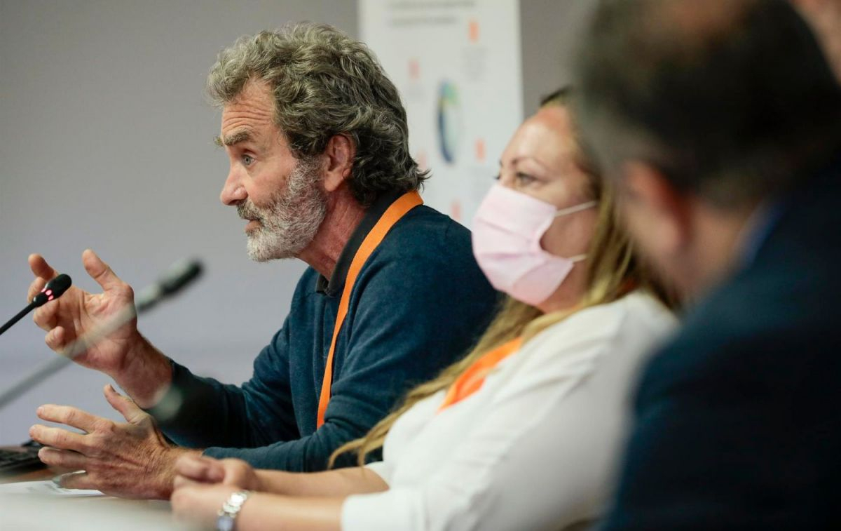 Fernando Simón durante la rueda de prensa en la que ha hablado sobre la viruela del mono / EFE - ANA ESCOBAR