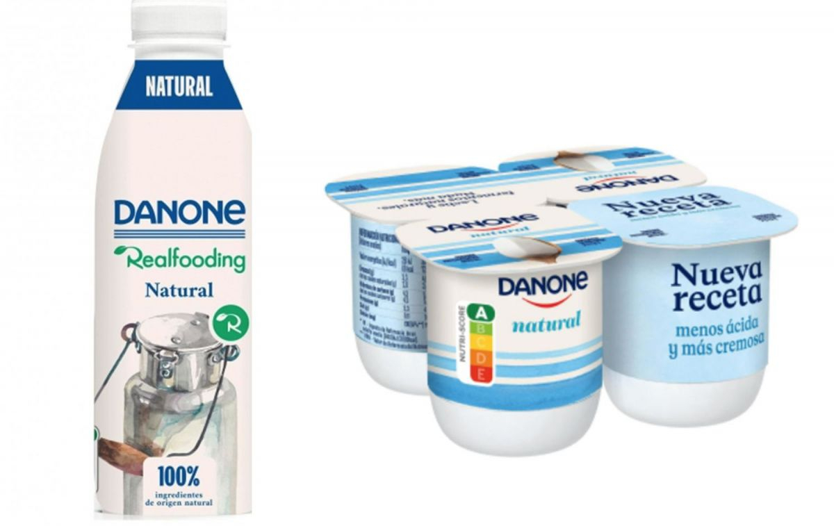 Dos yogures naturales de Danone, uno con el sello Realfooding y el otro no / CARREFOUR
