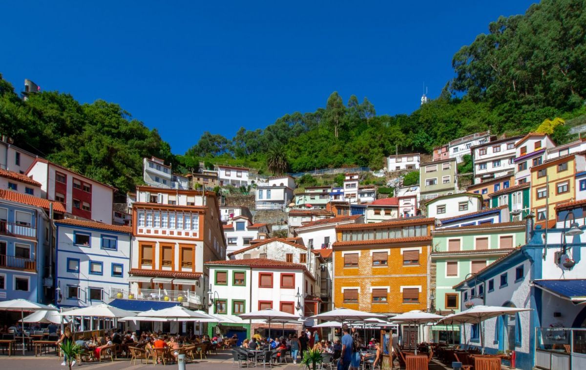 Cudillero (Asturias), uno de los pueblos más visitados del norte de España / UNSPLASH Cudillero (Asturias), uno de los pueblos más visitados del norte de España / UNSPLASH