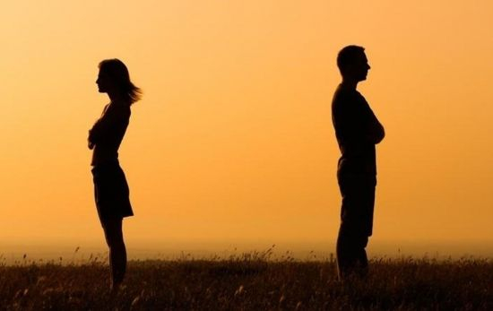 Una pareja decide optar por un / EP Una pareja decide optar por un / EP