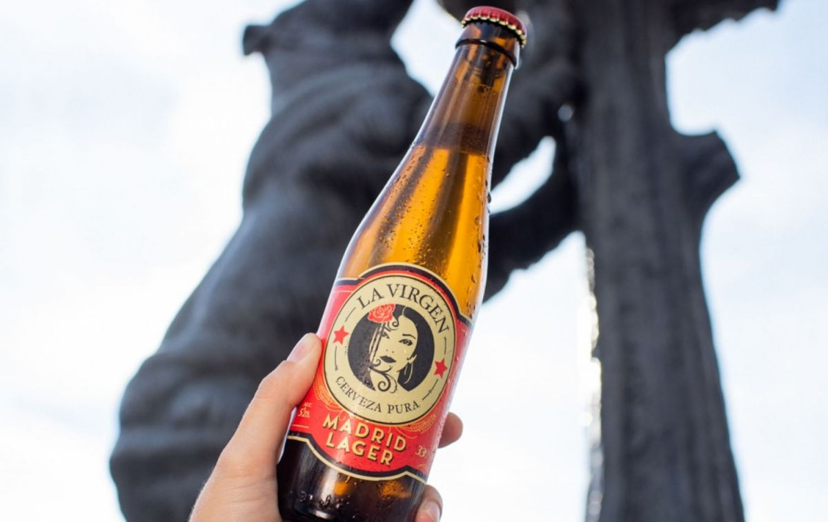 La cerveza local La Virgen está muy vinculada al imaginario local de Madrid / CG