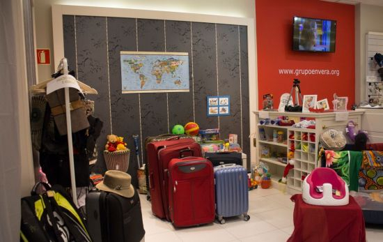 avión de Iberia a Carrefour: así es la reventa de los objetos perdidos con un 70% de descuento