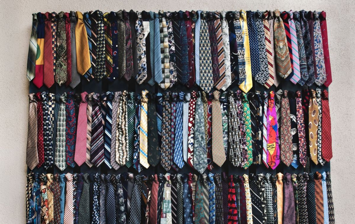 Varias corbatas de diferentes colores / UNSPLASH