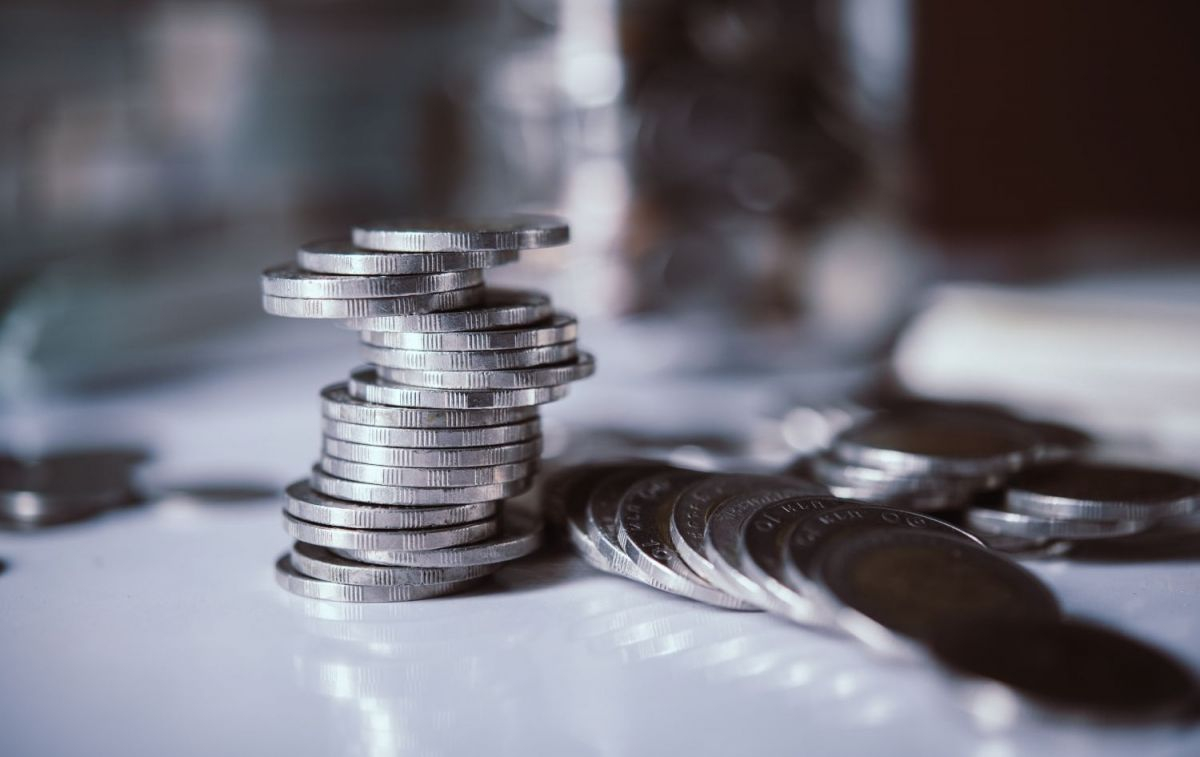 El impuesto a las grandes fortunas recauda 623 millones de euros / FREEPIK