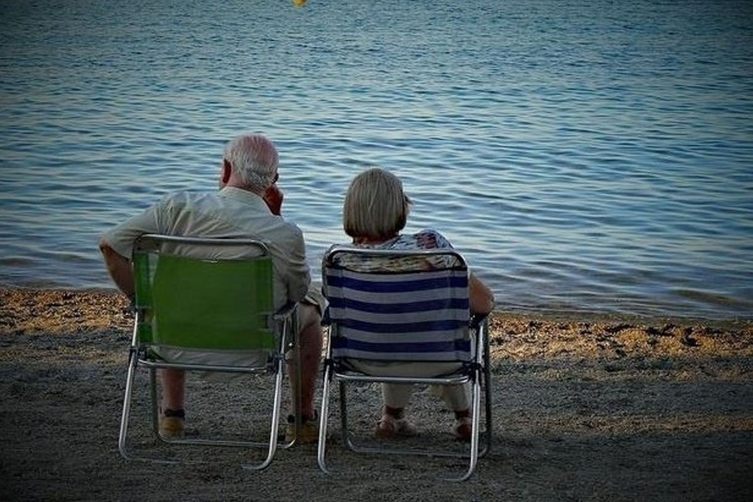 Dos personas mayores durante un viaje del Imserso / EP