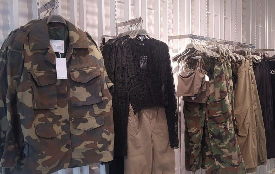 Goneryl fama excusa Polémica en Twitter por la ropa de camuflaje que vende Bershka en plena  guerra de Ucrania