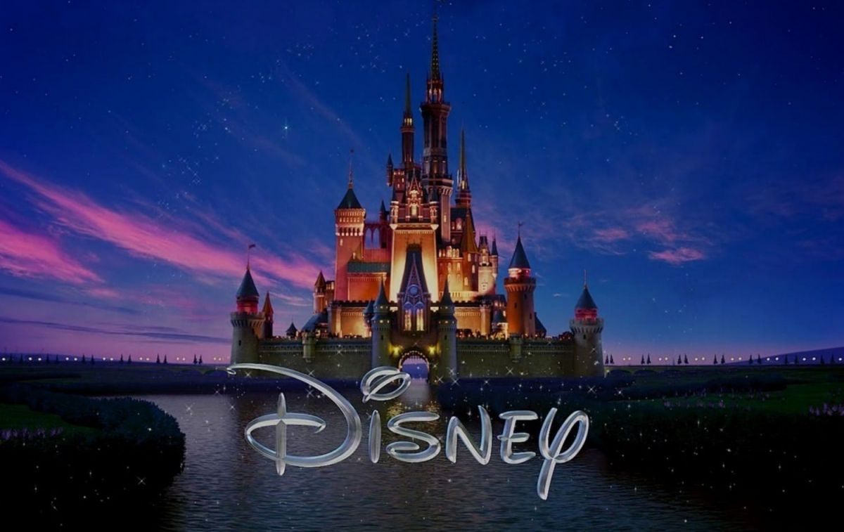 El logo y el famoso castillo de Disney / DISNEY
