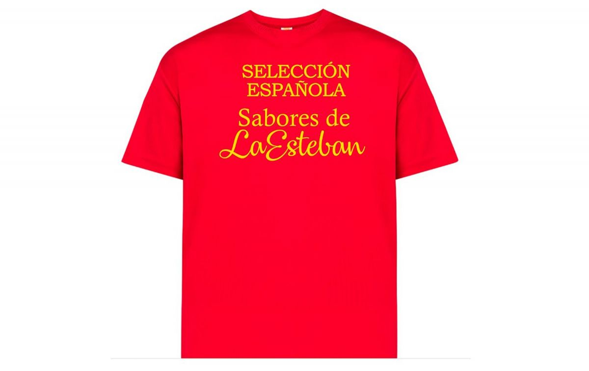 La camiseta que rinde homenaje a la Selección y a los Sabores de la Esteban / CEDIDA