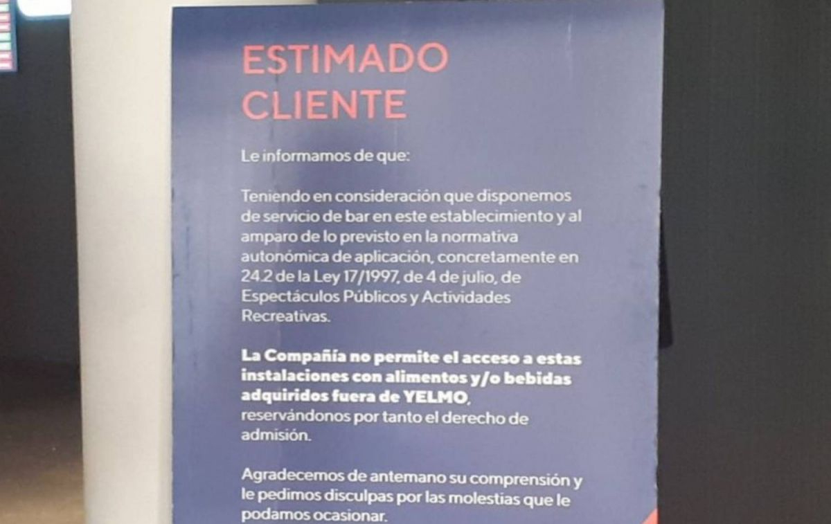 Cartel en un cine Yelmo / CG Cartel en un cine Yelmo / CG