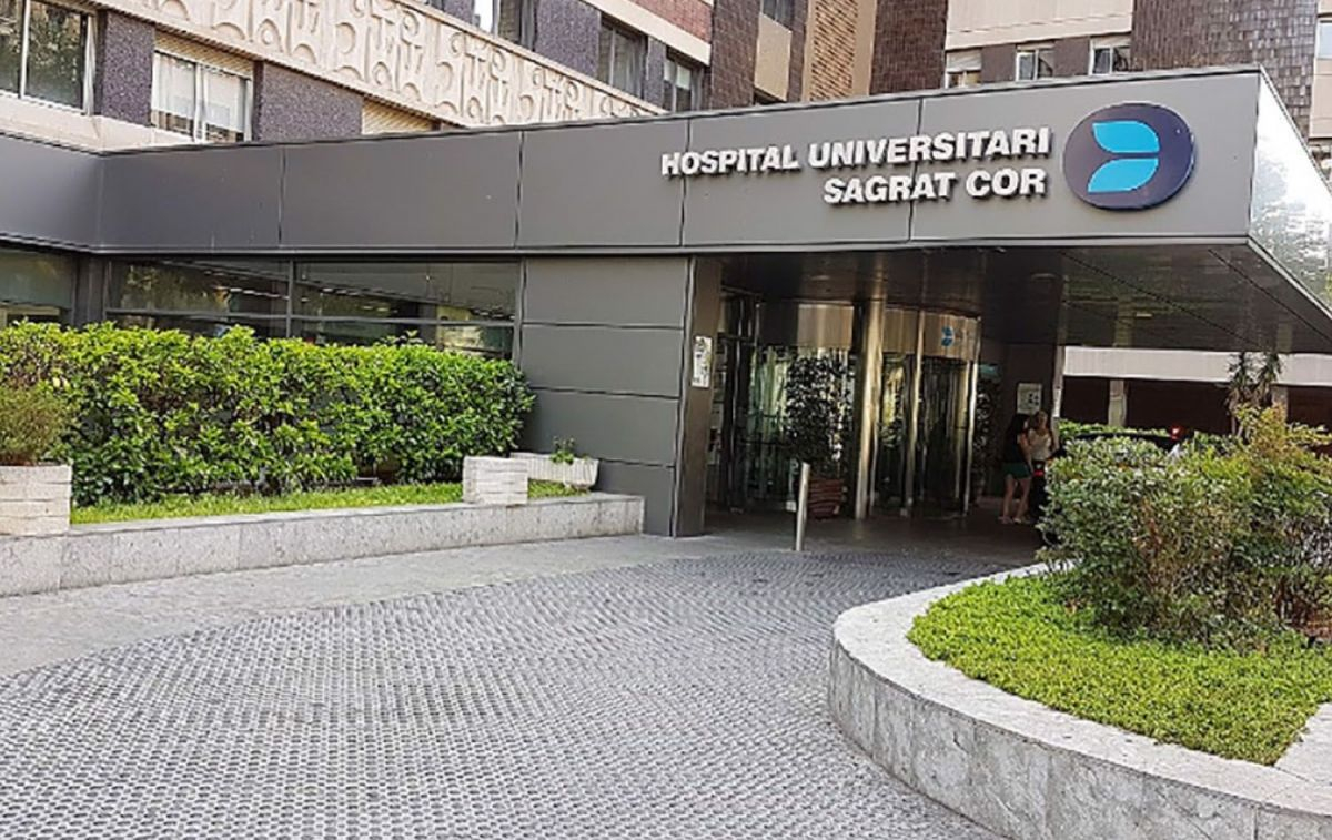 Entrada del Hospital Universitari Sagrat Cor / HUSC