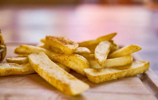 Unas patatas cocinadas con una freidora de aire / PEXELS Unas patatas cocinadas con una freidora de aire / PEXELS