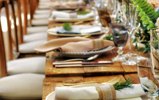 Una mesa preparada para la cena de Navidad / PEXELS Una mesa preparada para la cena de Navidad / PEXELS