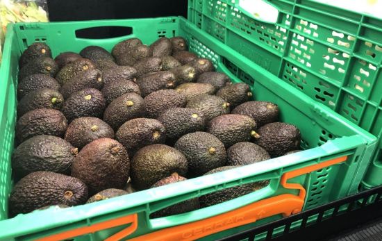 Una caja llena de aguacate / MERCADONA Una caja llena de aguacate / MERCADONA