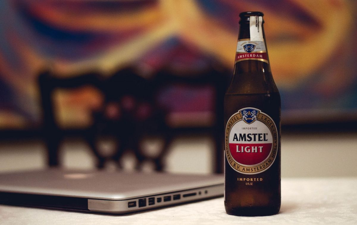 Cerveza Amstel / UNSPLASH