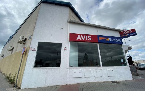 Una oficina de Avis / EP Una oficina de Avis / EP