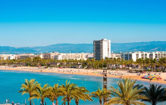 Vista de Salou, uno de los 10 destinos turísticos más masificados de España / APARTAMENTOS IMPERIAL Vista de Salou, uno de los 10 destinos turísticos más masificados de España / APARTAMENTOS IMPERIAL
