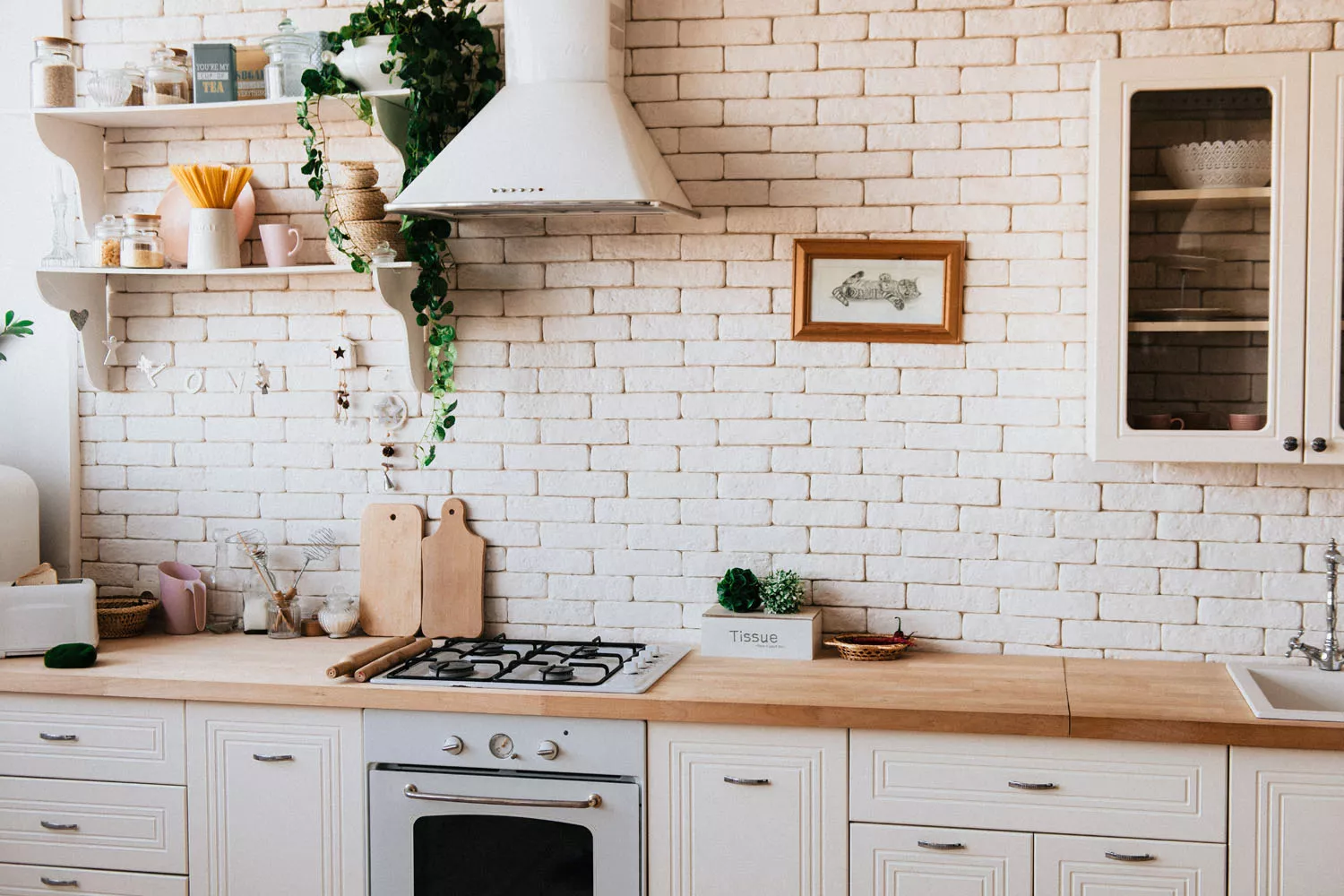 Una cocina con campana extractora / PEXELS Una cocina con campana extractora / PEXELS