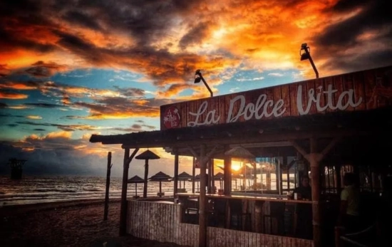 El chiringuito La dolce vita de Marbella es ideal para disfrutar de una buena paella con los pies en la arena / TRIPADVISOR El chiringuito La dolce vita de Marbella es ideal para disfrutar de una buena paella con los pies en la arena / TRIPADVISOR