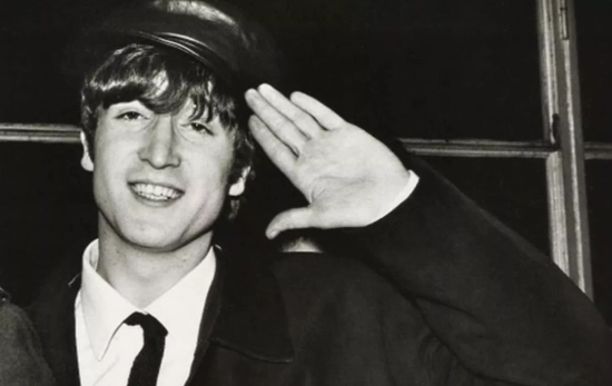 John Lennon saludando / INSTAGRAM John Lennon saludando / INSTAGRAM