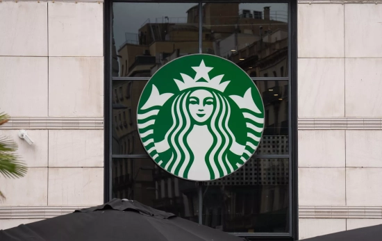 El logo con la sirena de Starbucks / EP El logo con la sirena de Starbucks / EP