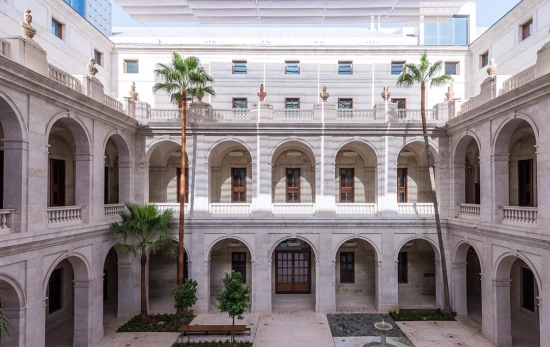 El patio del Palacio de la Aduana, que acoge el Museo de Málaga / MDM El patio del Palacio de la Aduana, que acoge el Museo de Málaga / MDM