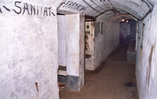 El interior del refugio en 1994 / JOSEP M. CONTEL El interior del refugio en 1994 / JOSEP M. CONTEL