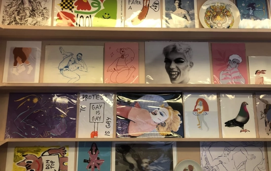 Láminas de artistas residentes en Barcelona / CG Láminas de artistas residentes en Barcelona / CG