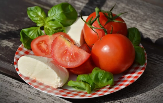 El tomate es un alimento que pocas personas conocen que se puede congelar / PEXELS El tomate es un alimento que pocas personas conocen que se puede congelar / PEXELS