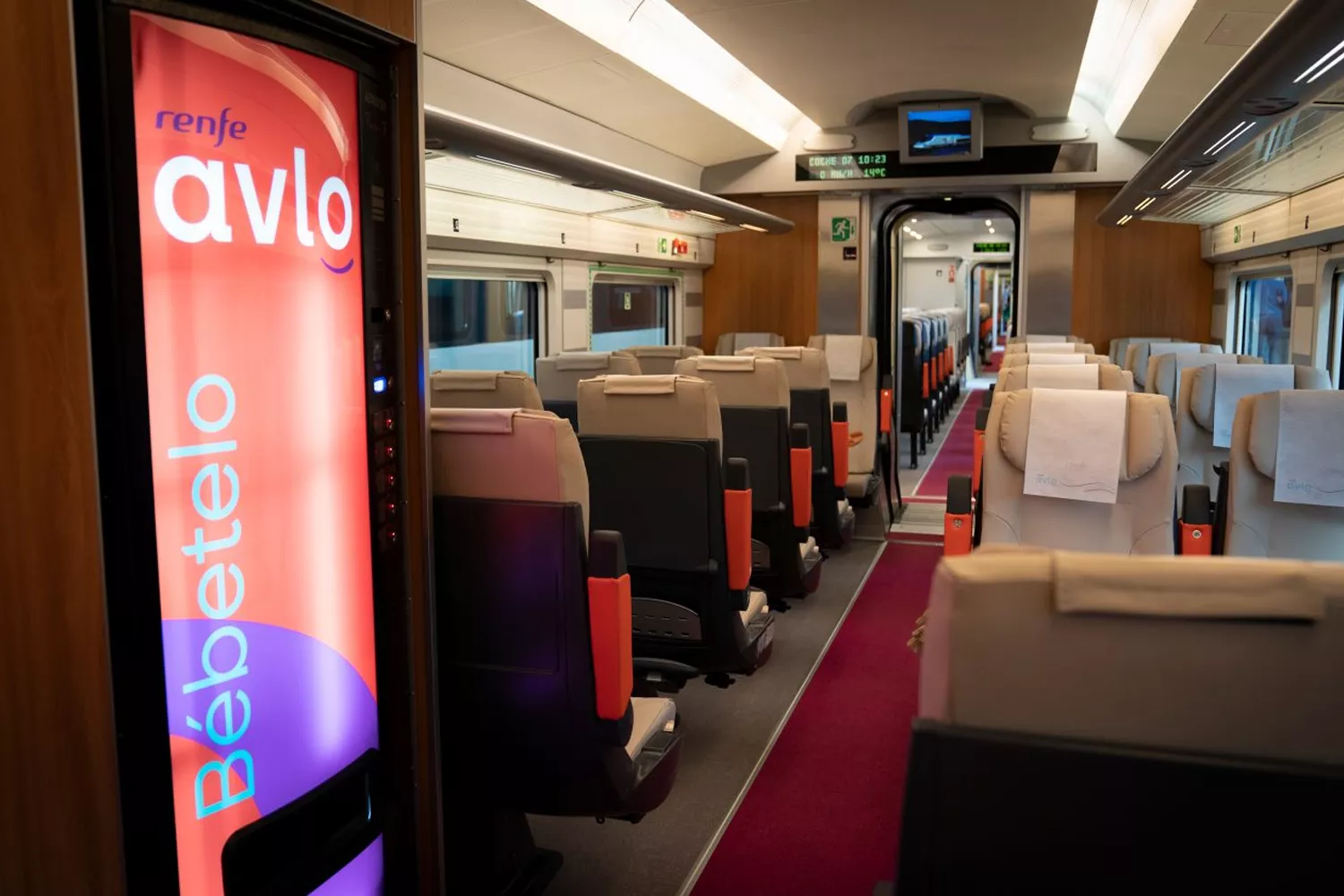 El interior de un tren Avlo / RENFE