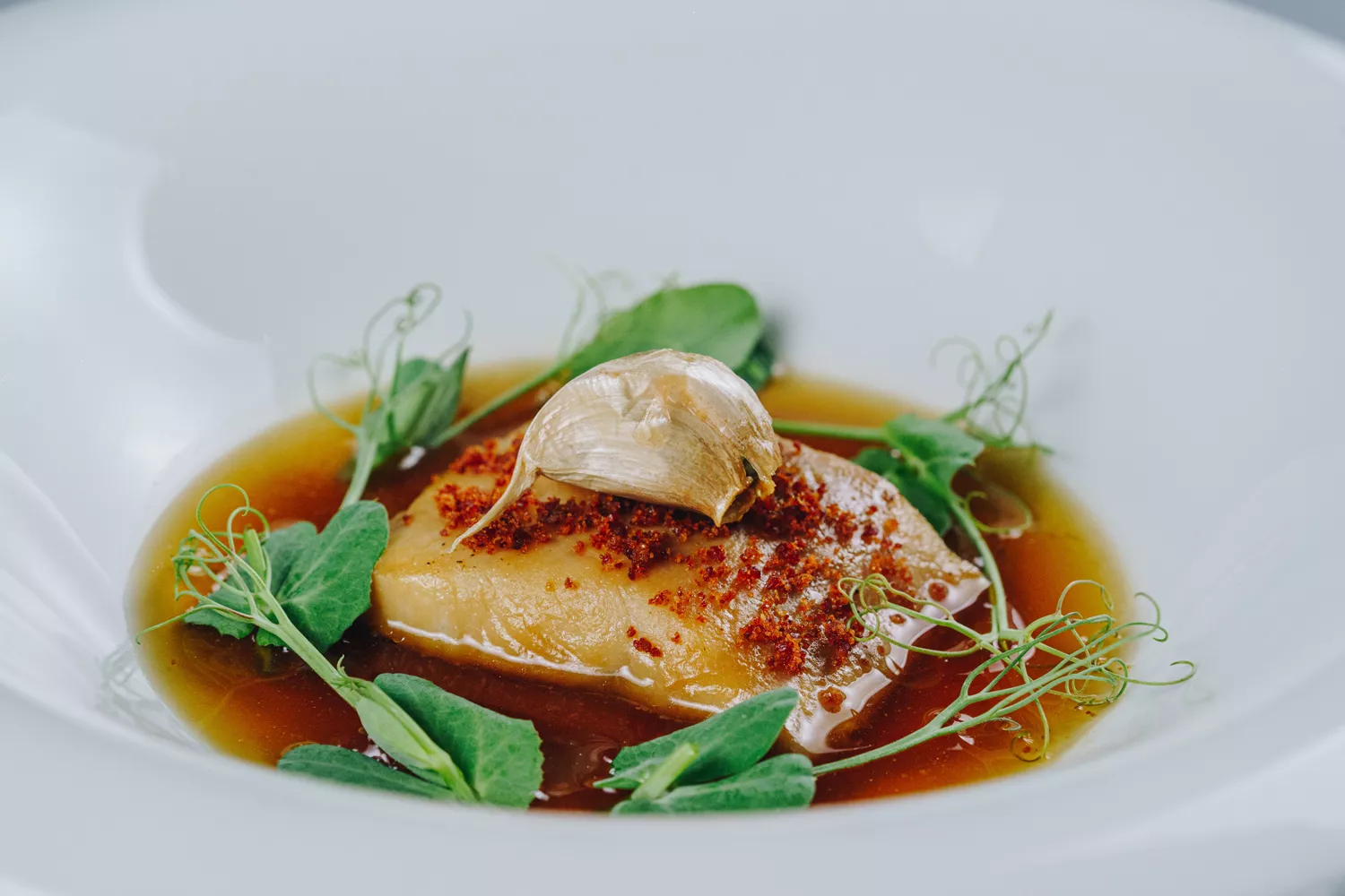 Un plato de alta cocina / FREEPIK