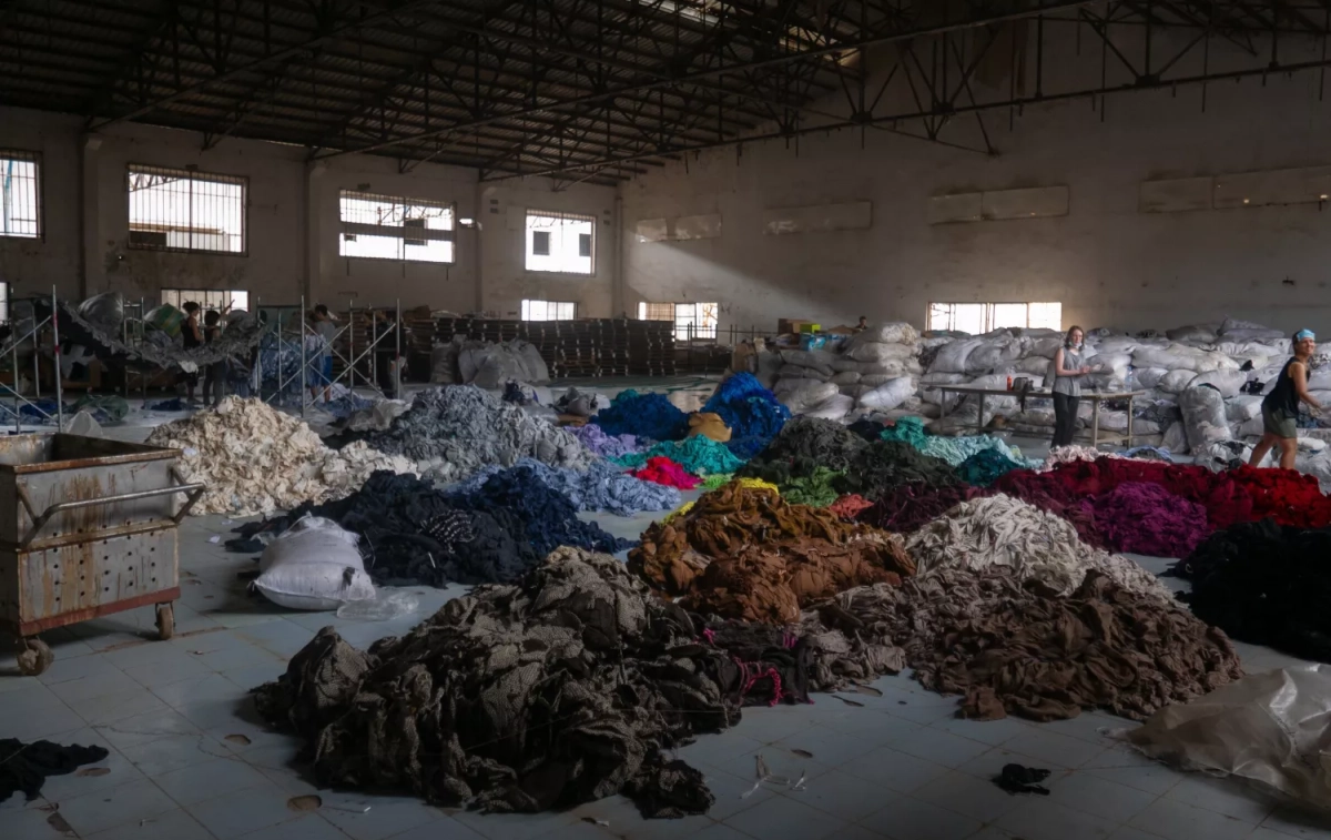 Residuos textiles en Camboya / UNSPLASH