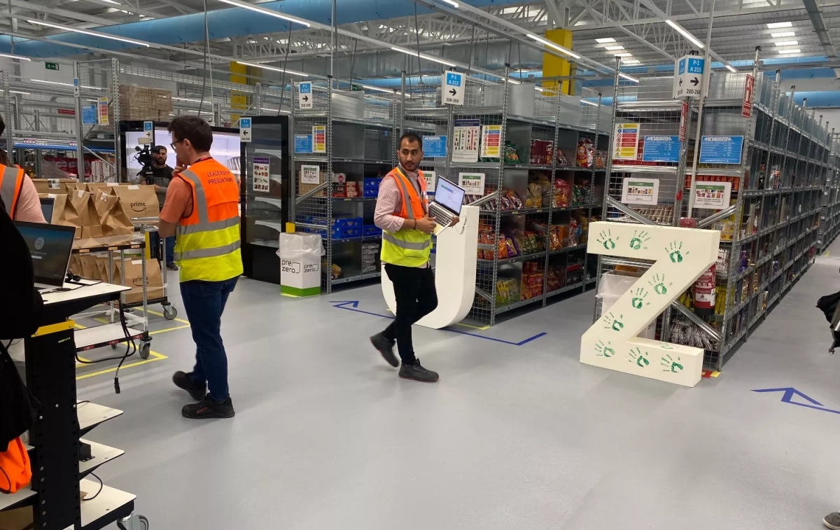 Un centro operativo de Amazon Fresh en Zaragoza / EP