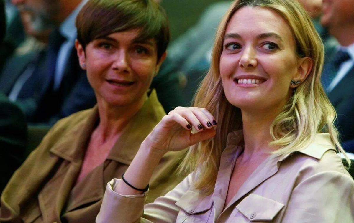 Beatriz Padín, directora de Zara Mujer, y Marta Ortega, presidenta de Inditex / EFE - Cabalar