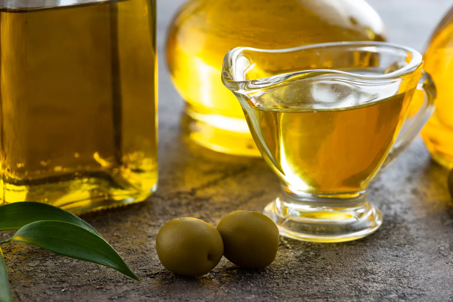 Aceite de oliva virgen extra / FREEPIK Aceite de oliva virgen extra / FREEPIK