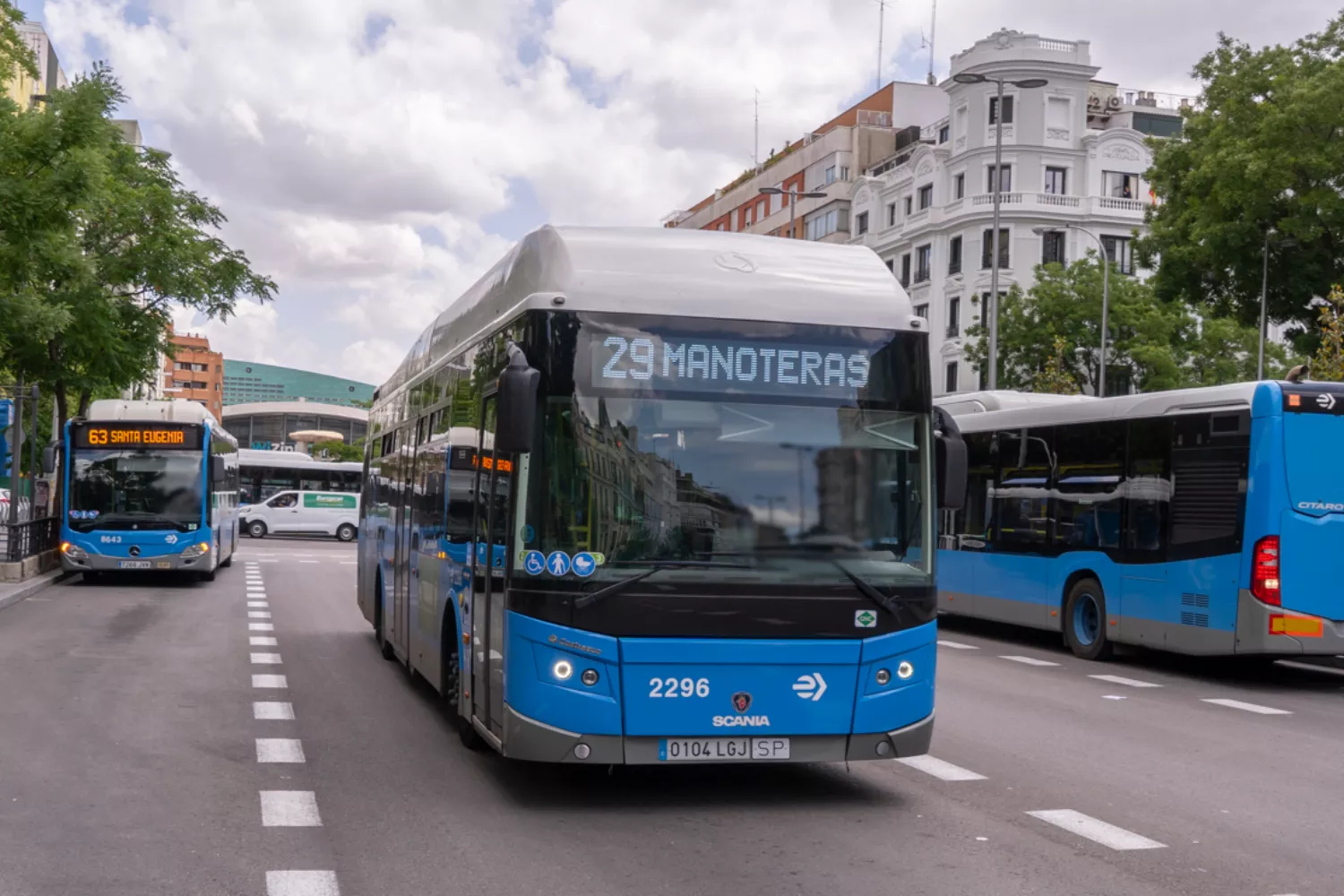 Un autobús de Madrid, que durante el Black Friday será gratuito / EMT Un autobús de Madrid, que durante el Black Friday será gratuito / EMT
