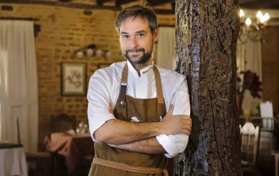 El chef del restaurante La Botica (Matapozuelos, Valladolid) Miguel Ángel de la Cruz / LA BOTICA El chef del restaurante La Botica (Matapozuelos, Valladolid) Miguel Ángel de la Cruz / LA BOTICA