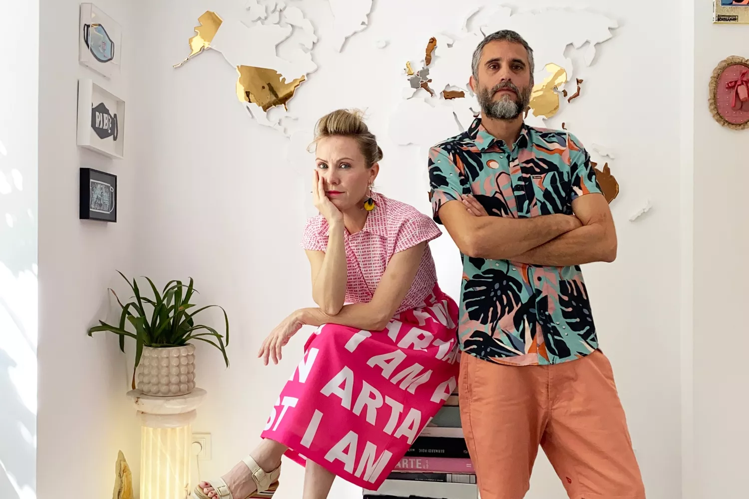 Verónica Frías y su marido Cyro García en Rara Residencia, en la tierra natal de Picasso / Foto cedida