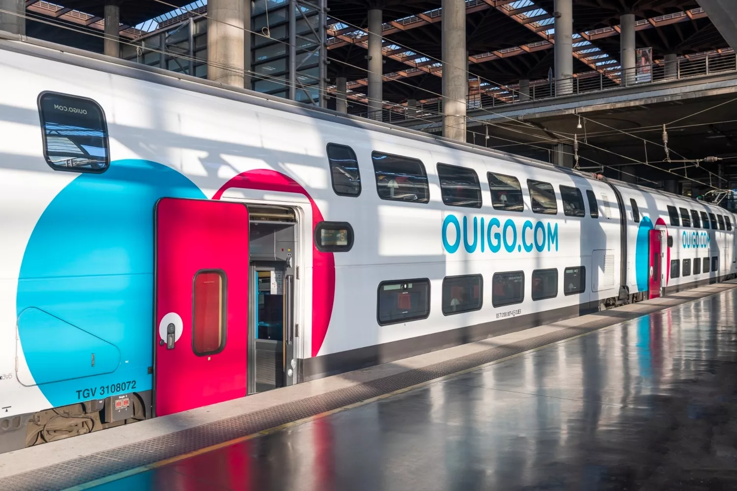 Un tren de Ouigo en la estación de Atocha en Madrid / EP