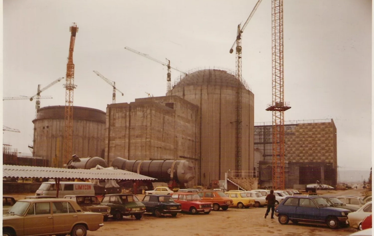 Una imagen de la Central Nuclear de Almaraz en su contrucción / CNA- Foto de ARCHIVO
