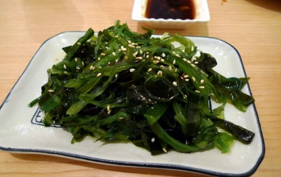 Un plato de espirulina Un plato de espirulina