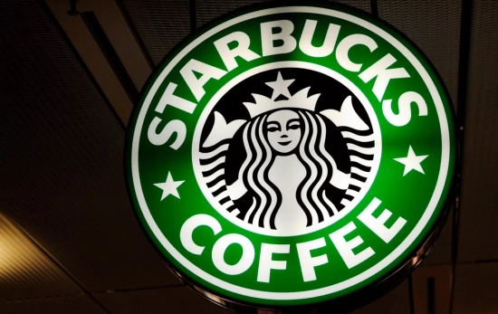 El letrero de Starbucks / MAURITZ ANTIN - EFE El letrero de Starbucks / MAURITZ ANTIN - EFE