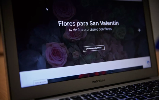 Muchos comercios digitales dan salida a sus productos en San Valentín / Jesús Hellín - EP Muchos comercios digitales dan salida a sus productos en San Valentín / Jesús Hellín - EP