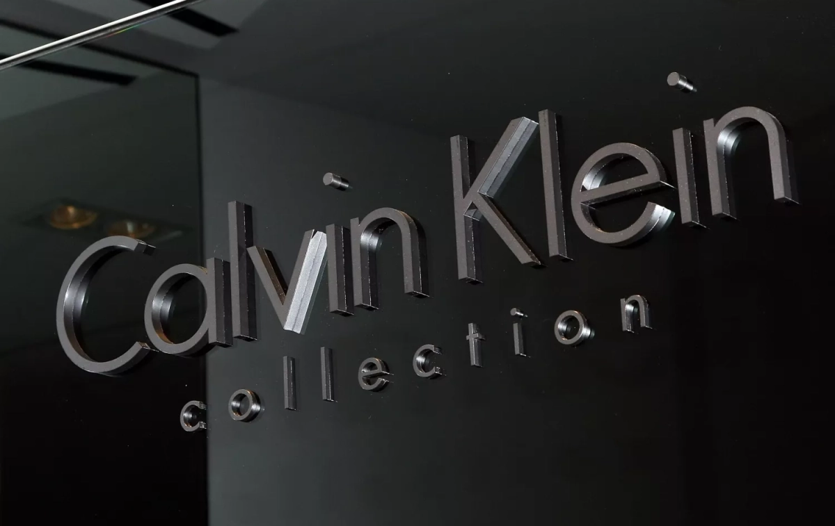 Logo de Calvin Klein / EP - ANDREW H. WALKER