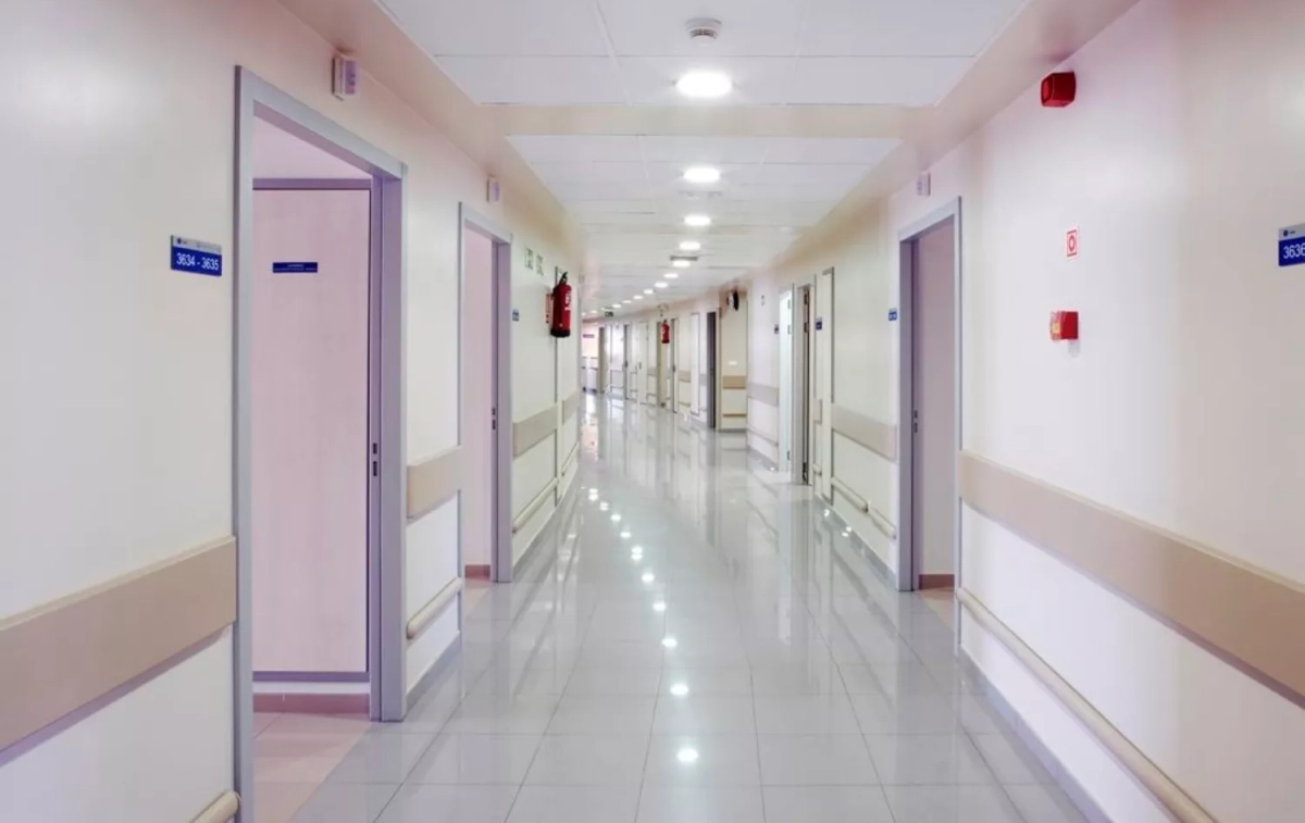 Un pasillo del hospital de la Fundación Jiménez Díaz donde se hace una consulta con el otorrino / FUNDACIÓN JIMÉNEZ DÍAZ Un pasillo del hospital de la Fundación Jiménez Díaz donde se hace una consulta con el otorrino / FUNDACIÓN JIMÉNEZ DÍAZ